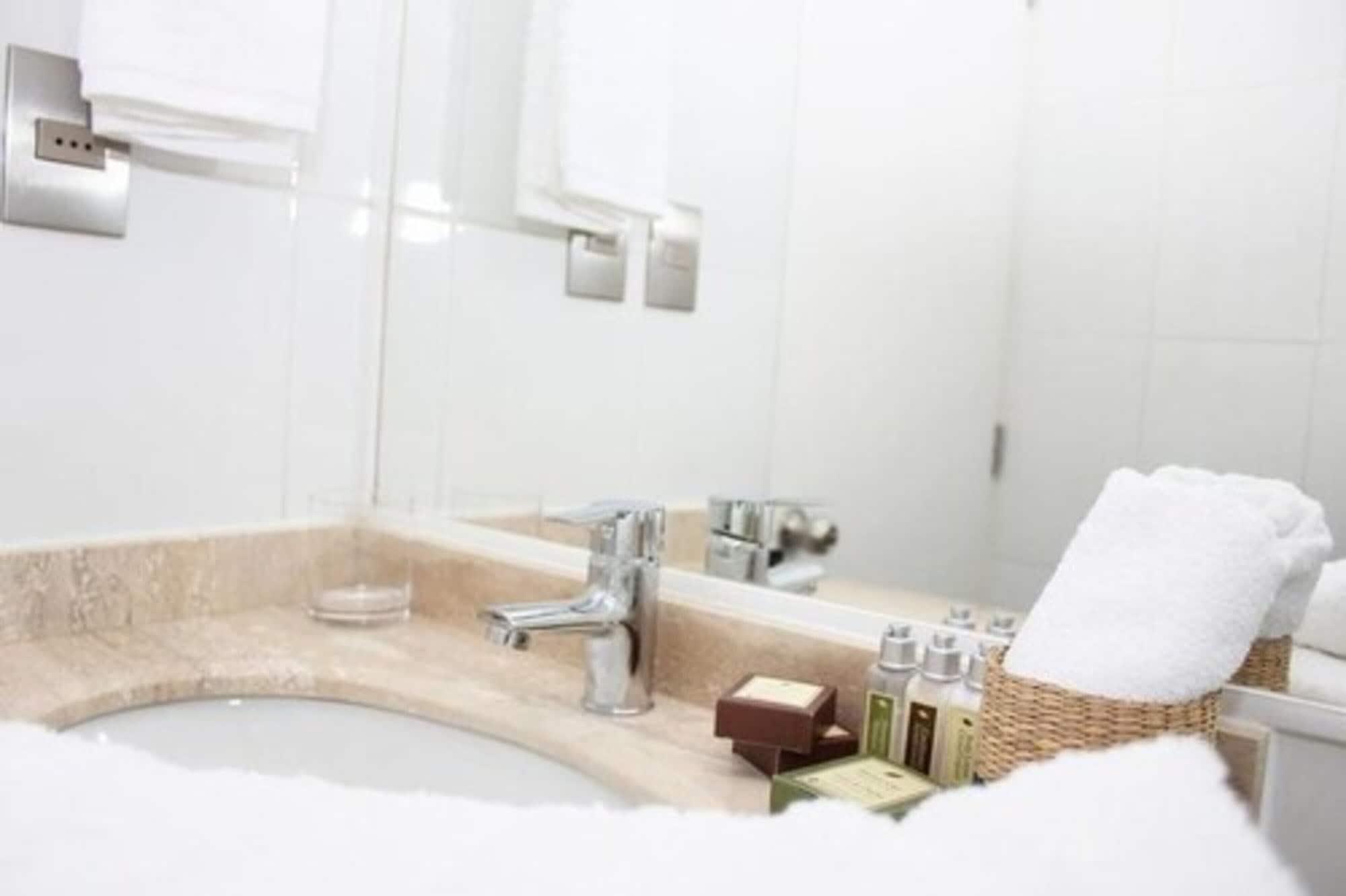 سانتياغو Apart Hotel Providencia المظهر الخارجي الصورة